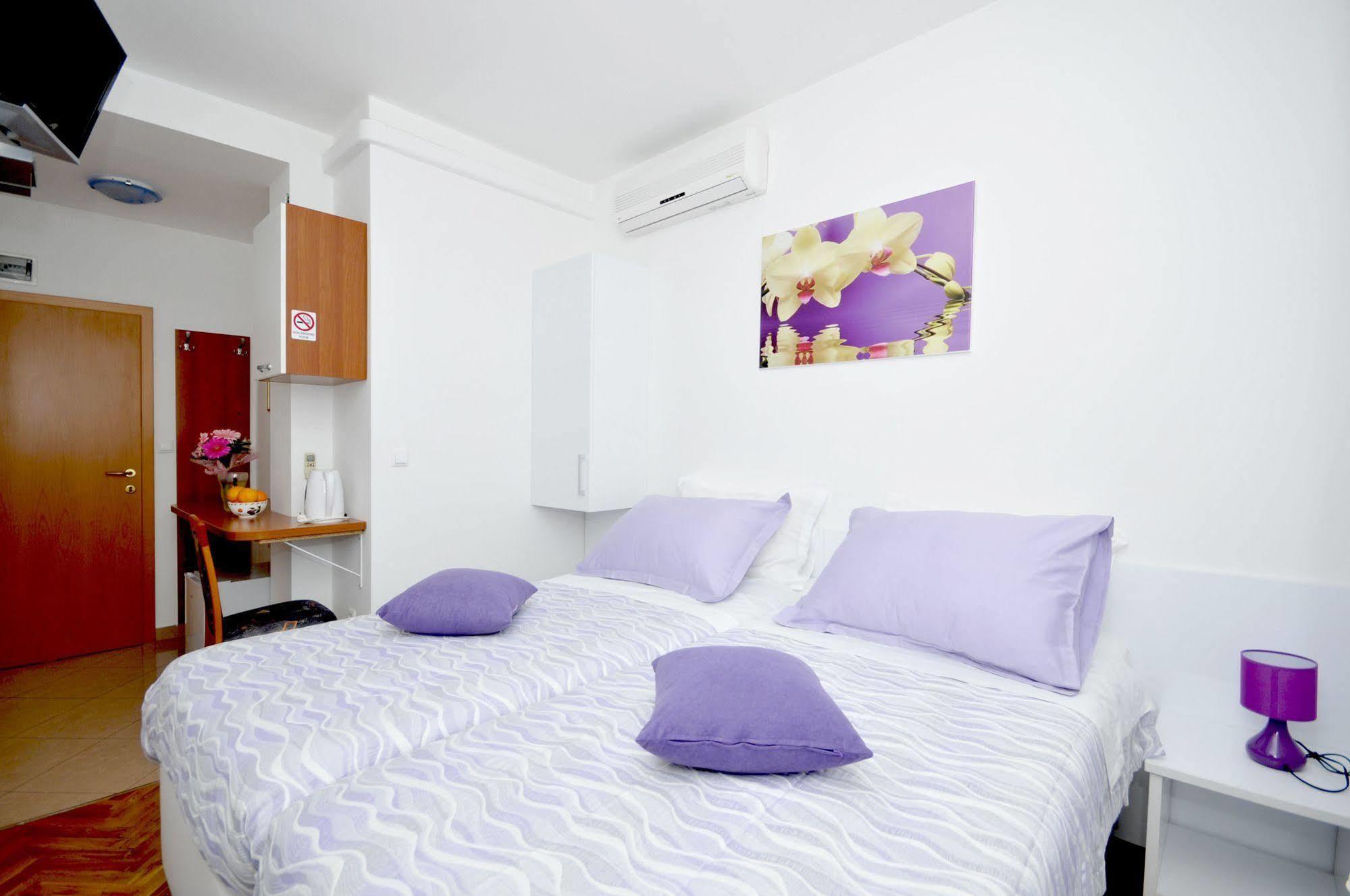 Apartmani Trogir Buitenkant foto